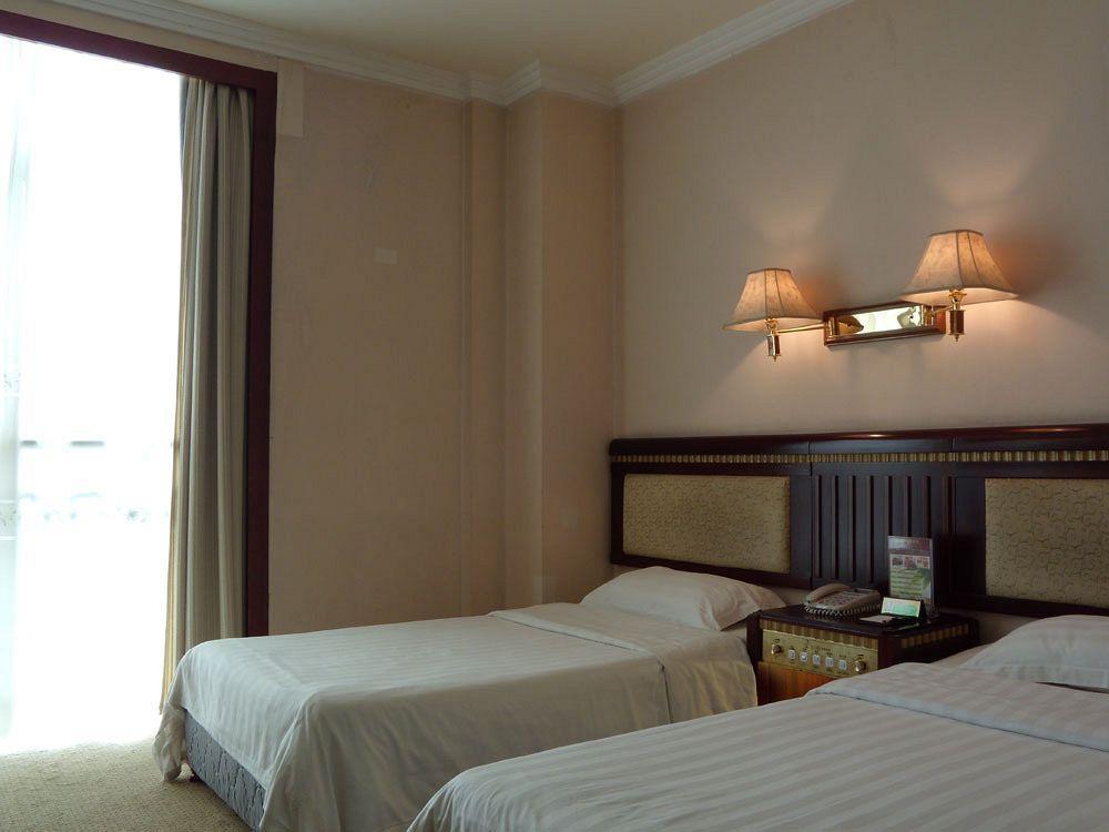 Guilin Zelin Hotel מראה חיצוני תמונה